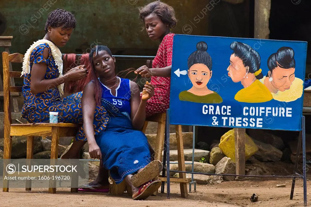 Benin, Collines County, Dassa Zoume, Grace Koba Hairdresser
