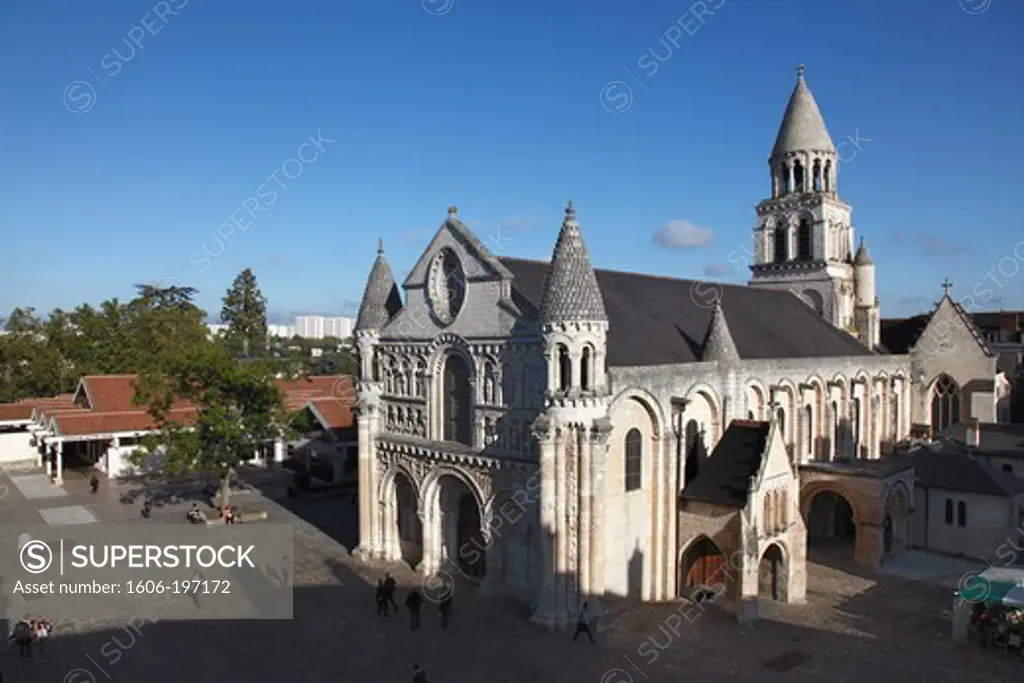 France, Poitou-Charentes, Vienne (86), Poitiers, Notre Dame La Grande Church And Charles De Gaulle Square