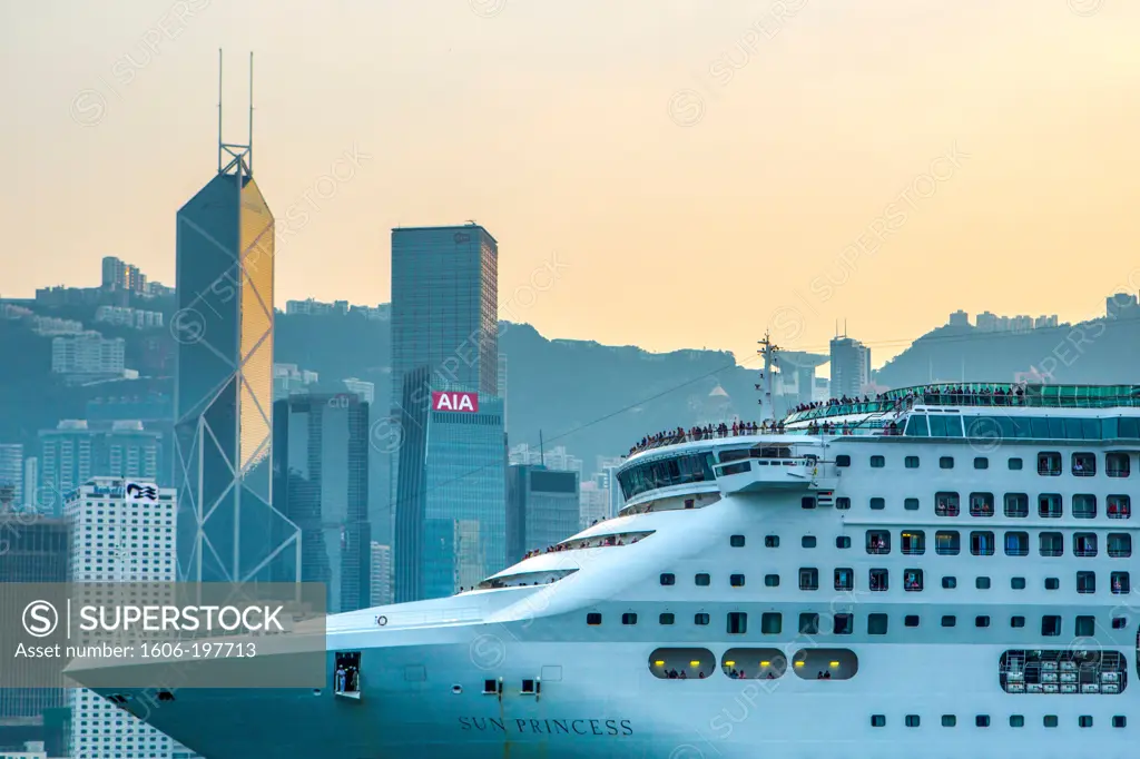 Hong Kong City, Ship And Central Hong Kong