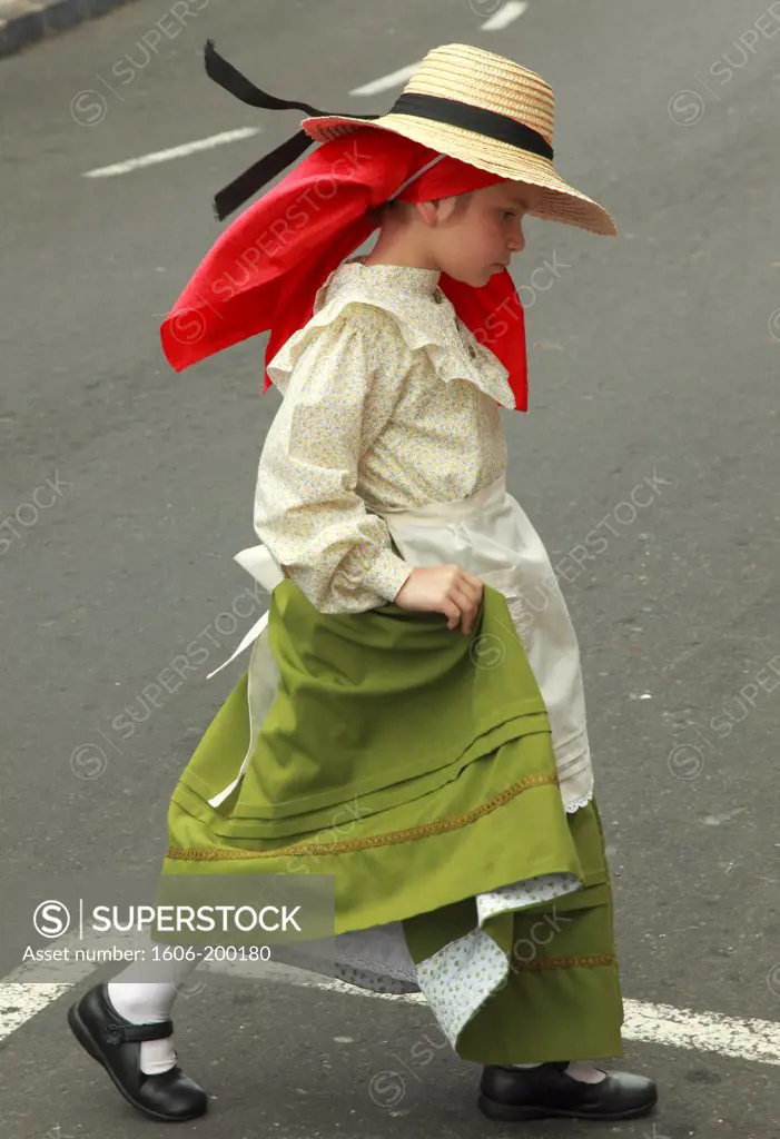 Spain, Canary Islands, Tenerife, Los Realejos, Festival, Romeria, San Isidoro Labrador, People, Traditional Dress,