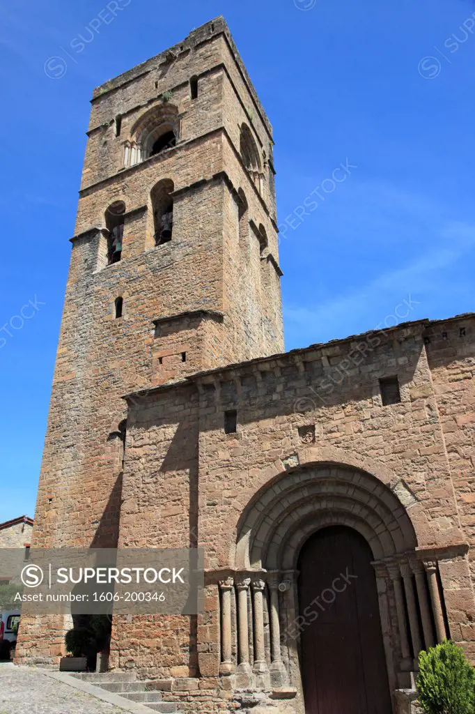 Spain, Aragon, Pyrenees, Ainsa, Village, Church,