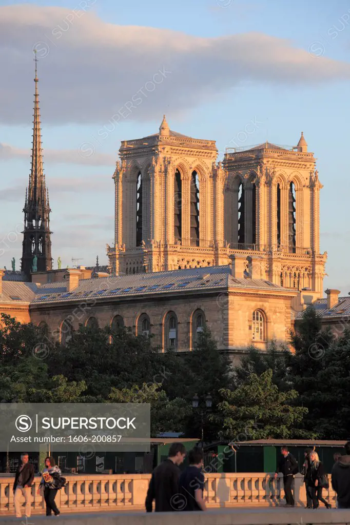 France, Paris, Cathedrale Notre-Dame,