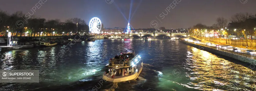 France. Paris, 8Th Arr., The Seine From The Pont Alexandre Iii