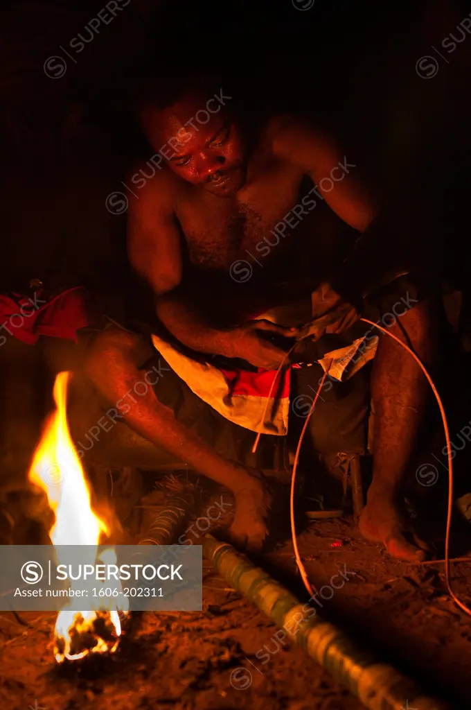 Africa, Gabon, Estuaire Region, Tsango Island, Bwiti Ceremonies, The Shaman Assossa Makes Natural Torchs
