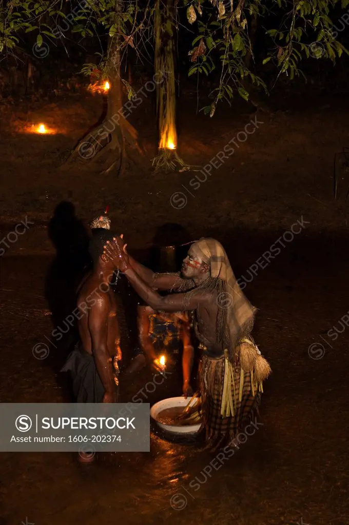 Africa, Gabon, Mboka A Nzambe Village, Bwiti Ceremonies, Forest, During The Purifying Bath Offering A Rebirth