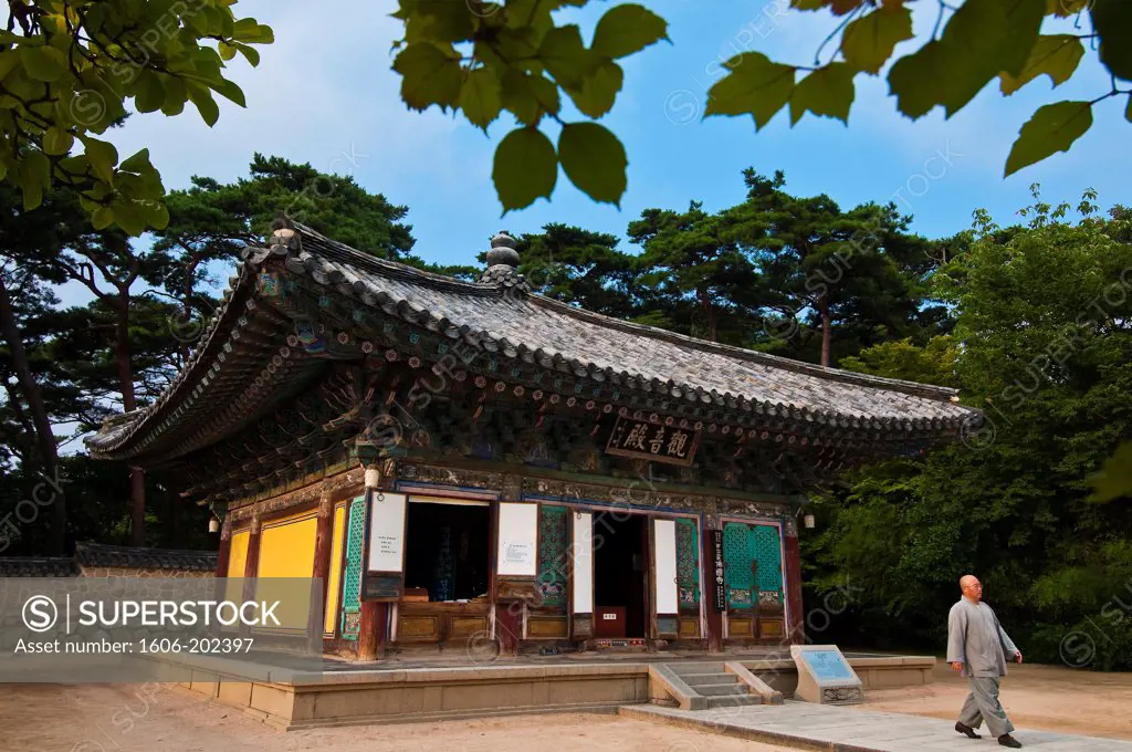 Asia, South Korea, Gyeongsangbuk-Do Province, Gyeongju National Park, Bulguksa Temple