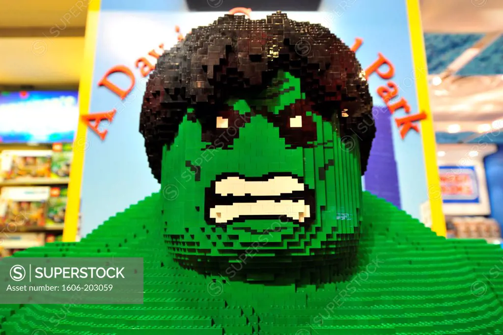 Lego Hulk In  The Toys'R' Us Store At Times Square In New York City, New York State, United State, Usa