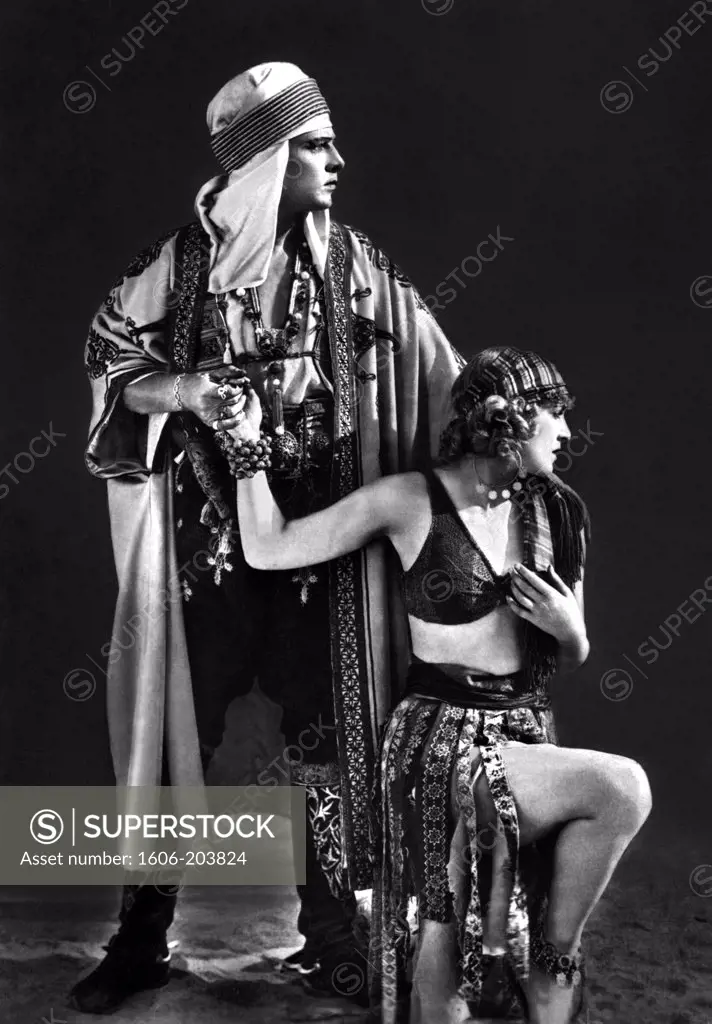 Rudolph Valentino and Vilma Banky, The Son of the Sheik, 1926 directed by George Fitzmaurice (United Artists)