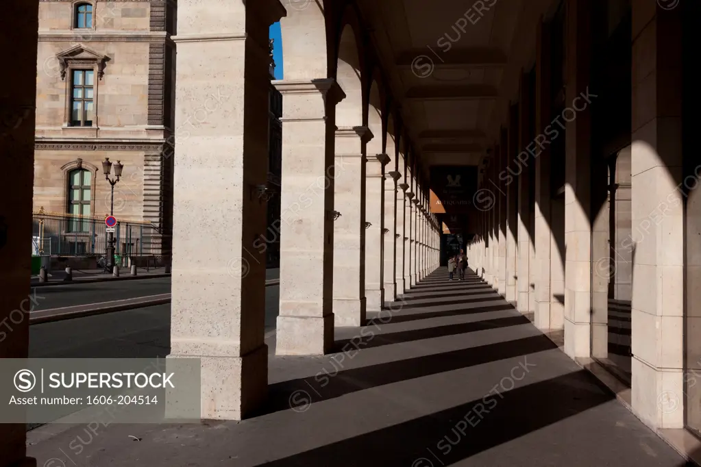 France, Paris, Rue de Rivoli, Archs
