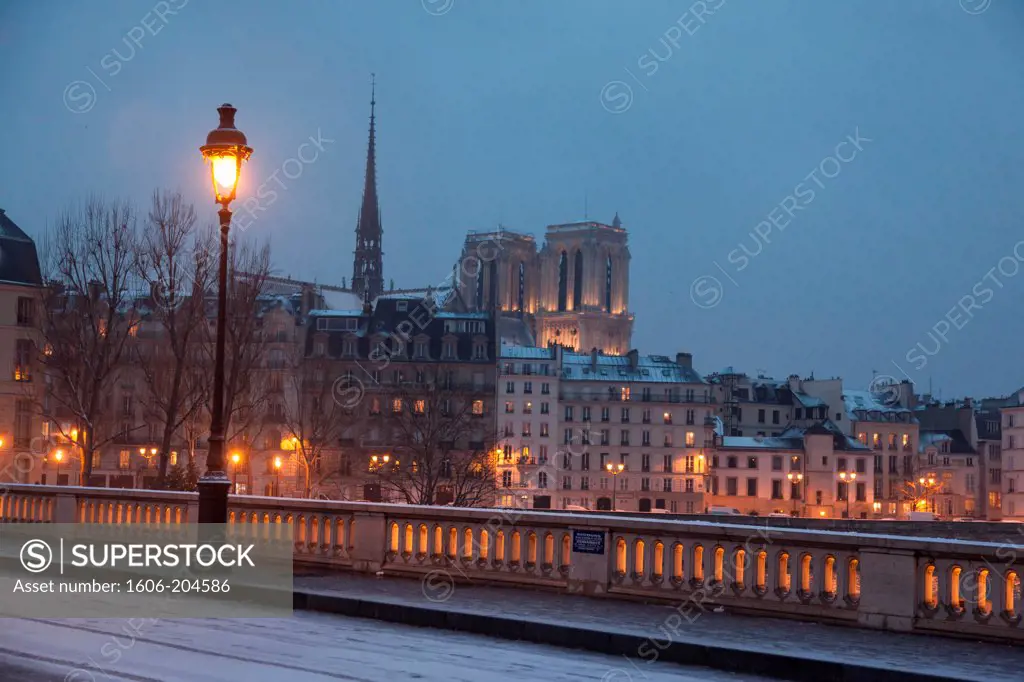 France, Paris, Pont Louis Philippe