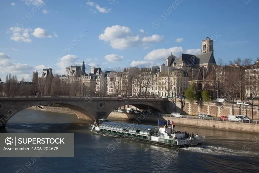 France. Paris. 4th district. Pont louis Philippe