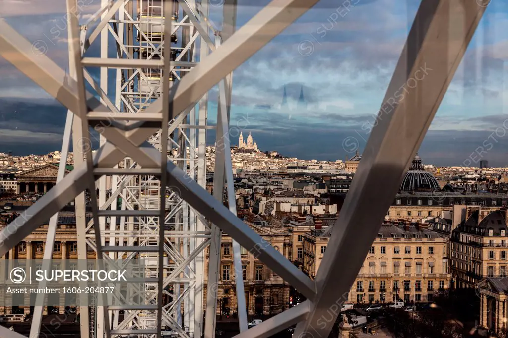 France, Paris, 8th district, Place de la Concorde, view of Paris from the Ferris Wheel, Montmartre