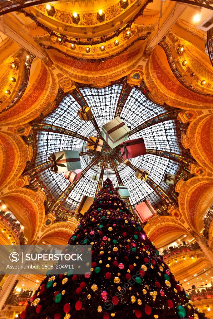 France, Paris, Galeries Lafayette Department Store, Christmas Tree