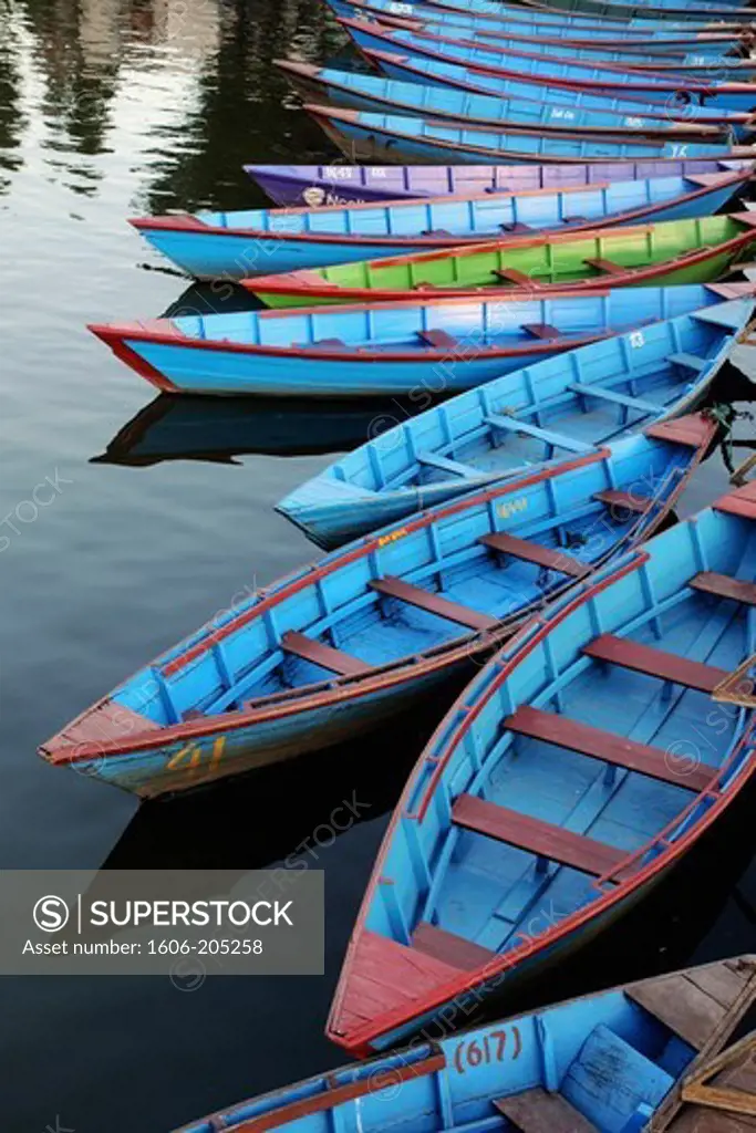 Federal Democratic Republic of Nepal, Pokhara, rowboats