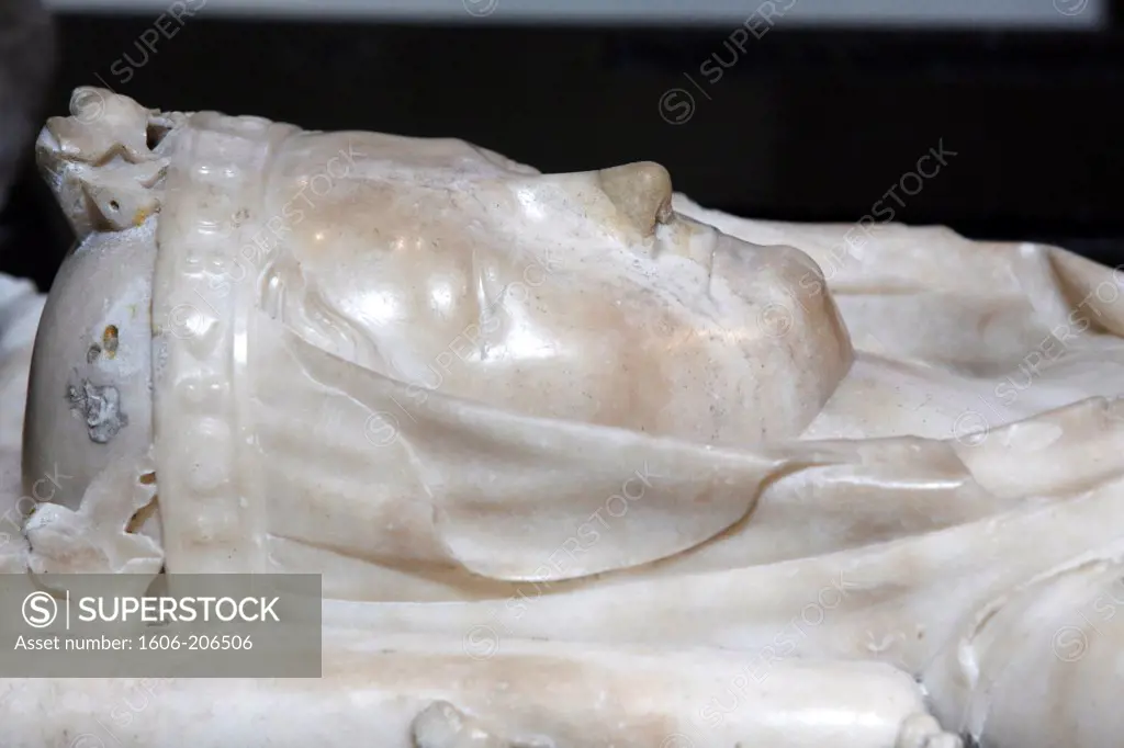 Basilica of St. Denis. Tomb of Isabella of Aragon wife of Philip III the bold (a detail). Gisant (recumbent effigy tomb). Saint-Denis. France.