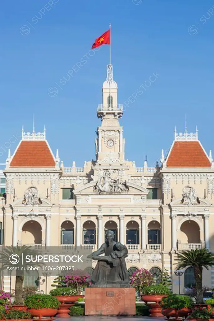 Vietnam,Ho Chi Minh City,Ho Chi Minh Statue and Hotel de Ville aka City Hall