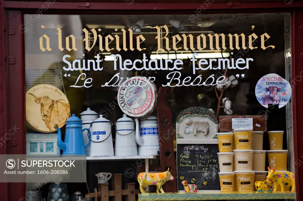 Shop;Besse-en-Chandesse;63;France