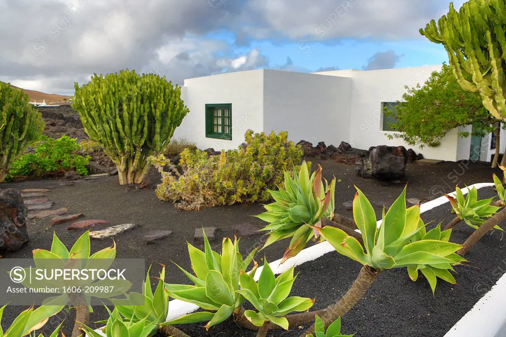 Spain, Canary Islands, Lanzarote Island, Traditional Lanzarote architecture