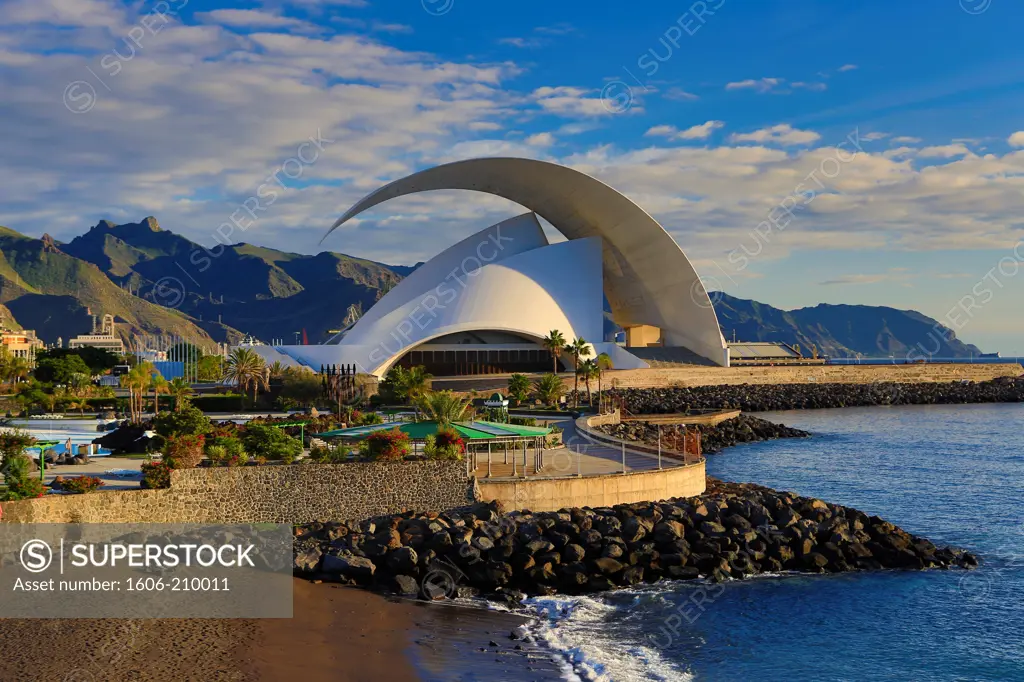 Spain, Canary Islands, Tenerife Island, Santa Cruz de Tenerife City, Auditorium Bldg., built by Calatrava