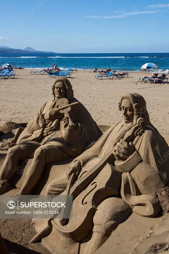 Spain, Canary Islands, Gran Canaria Island, Las Palmas City, Las Canteras Beach, sand sculpture