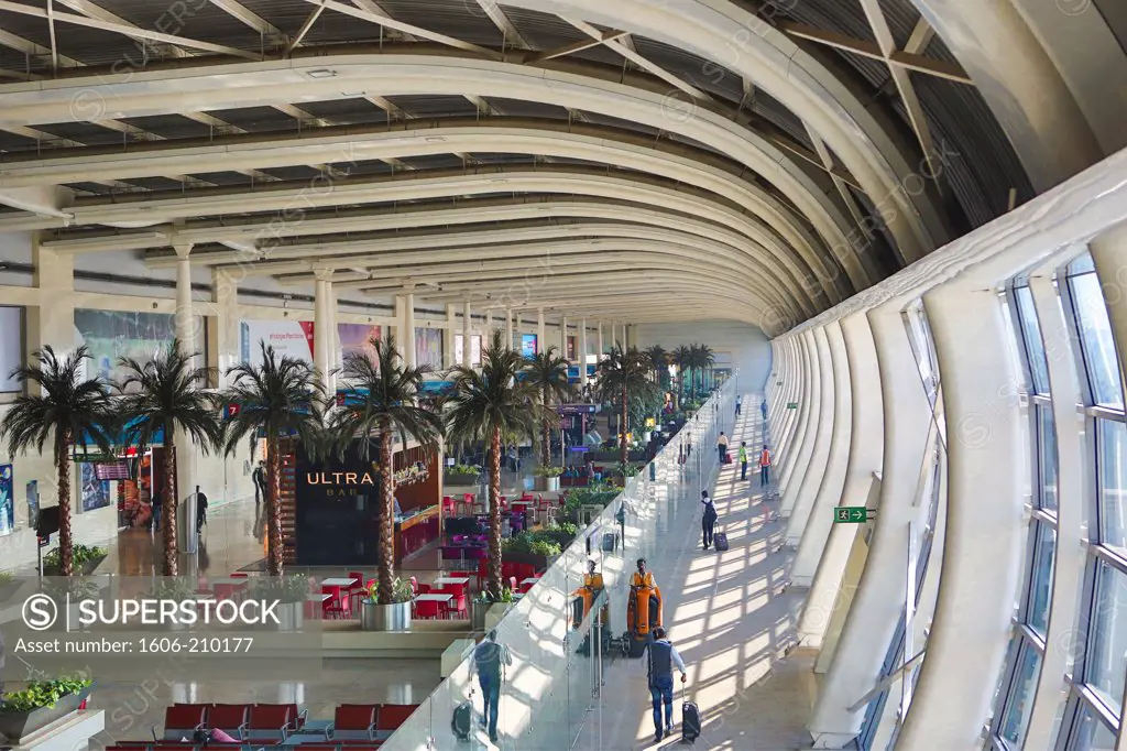 India, Maharastra State, Mumbay City, Mumbay National Airport, Maharashtra, Bharat, Inside the terminal
