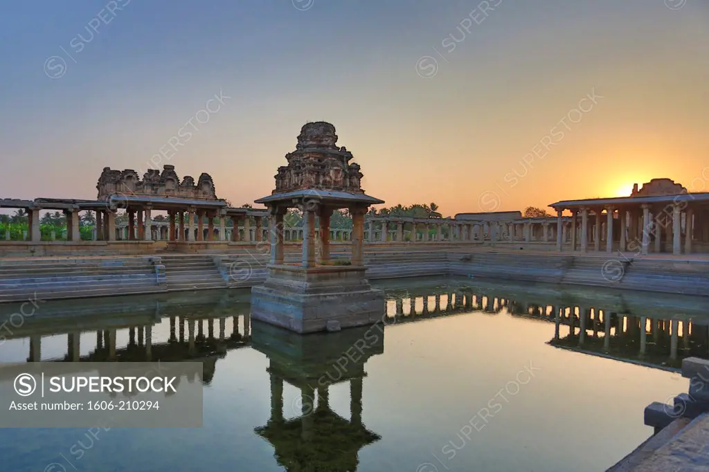 India, Karnataka State, Hampi City, ruins of Vijayanagar City XV century, (W.H.) Sunset at Sri Krisna Temple, Pushkarani