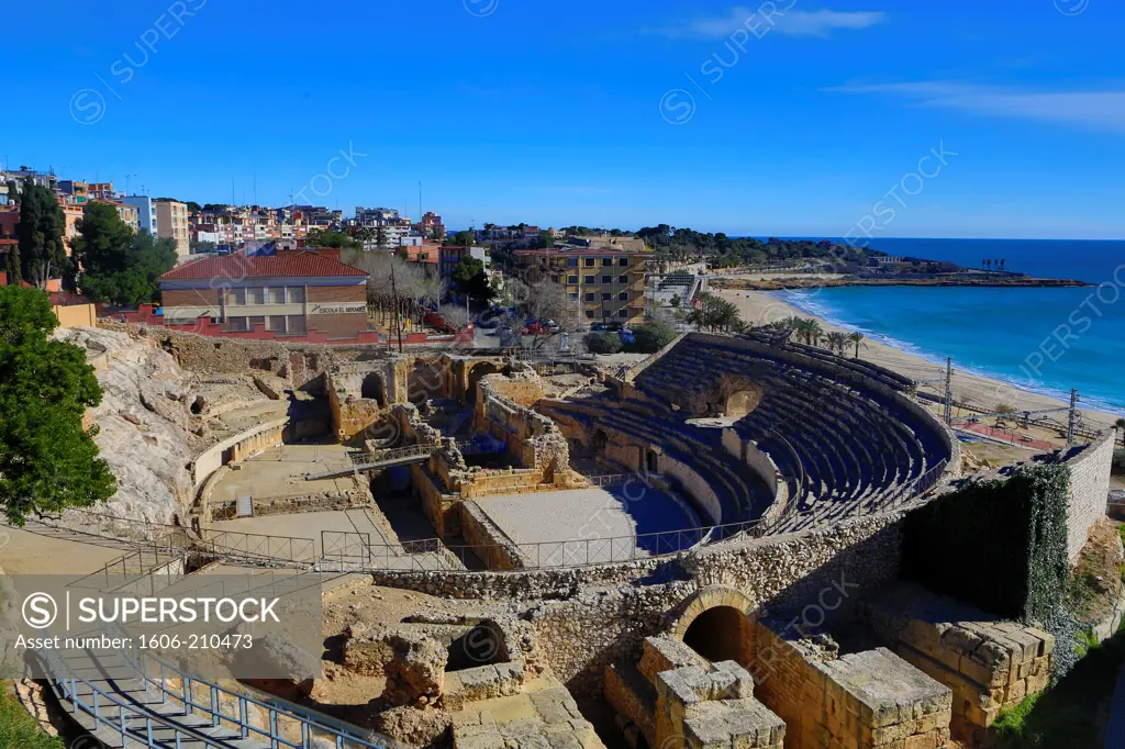 Spain, Catalunya Region, Tarragona City, (UNESCO), the roman anfitheater, cristian church built on the anfitheater arena
