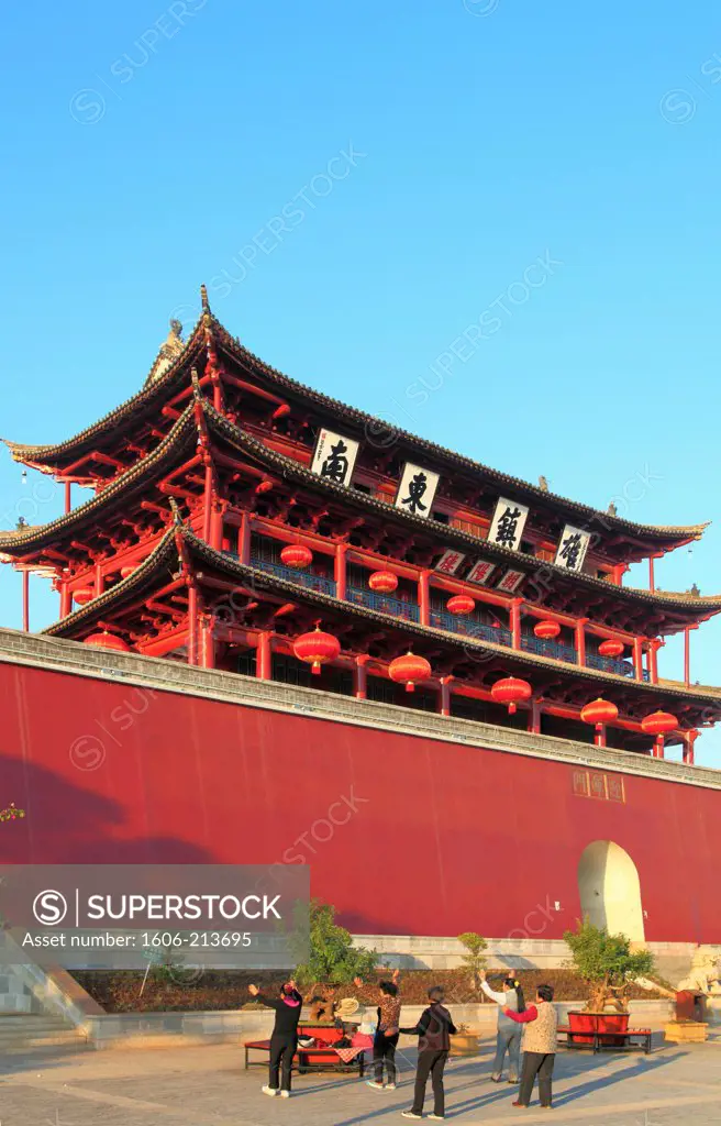 Asia,China, Yunnan, Jianshui, Chaoyang Gate,