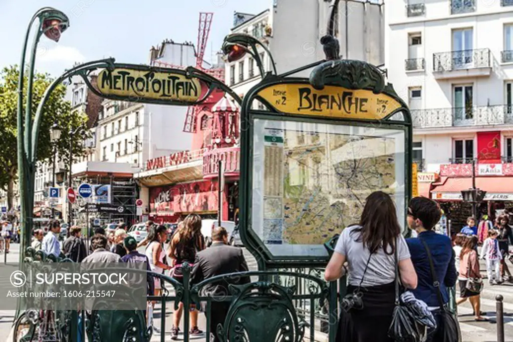France, Paris, Clichy avenue, Station Blanche entrance, map of the subway.