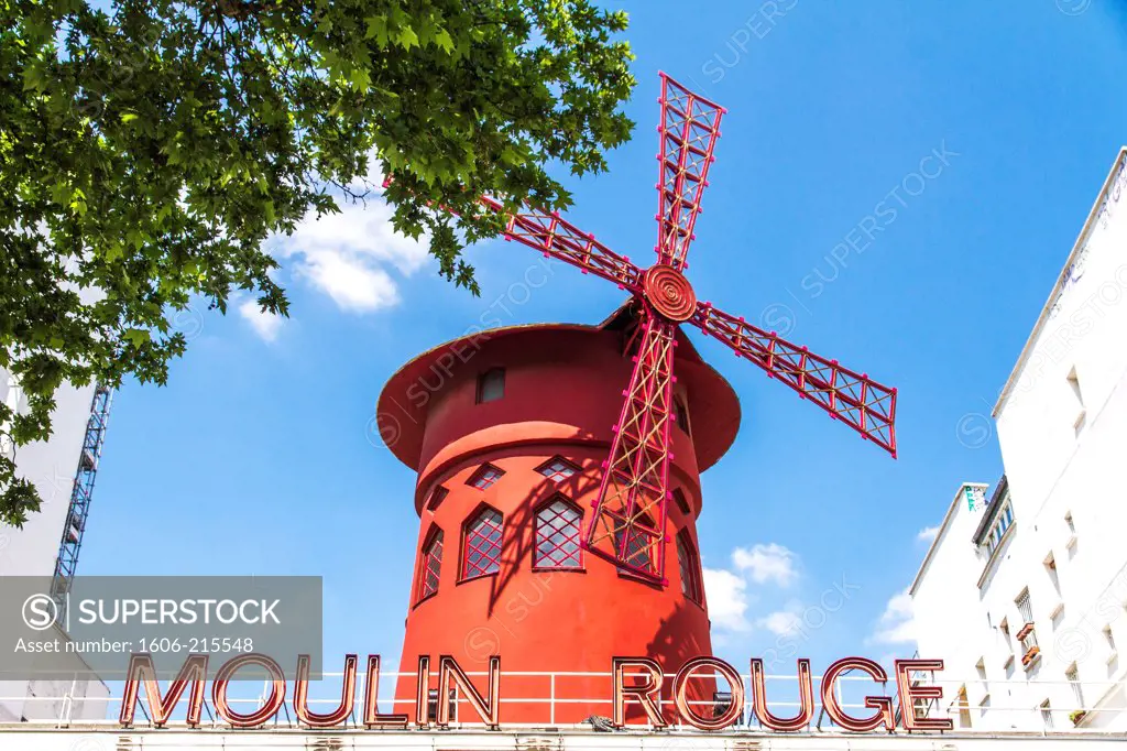 France, Paris, Moulin Rouge, French cabaret
