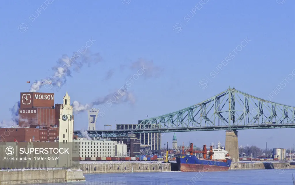 Canada, Quebec Province, Montreal, general view, Jacques Cartier bridge