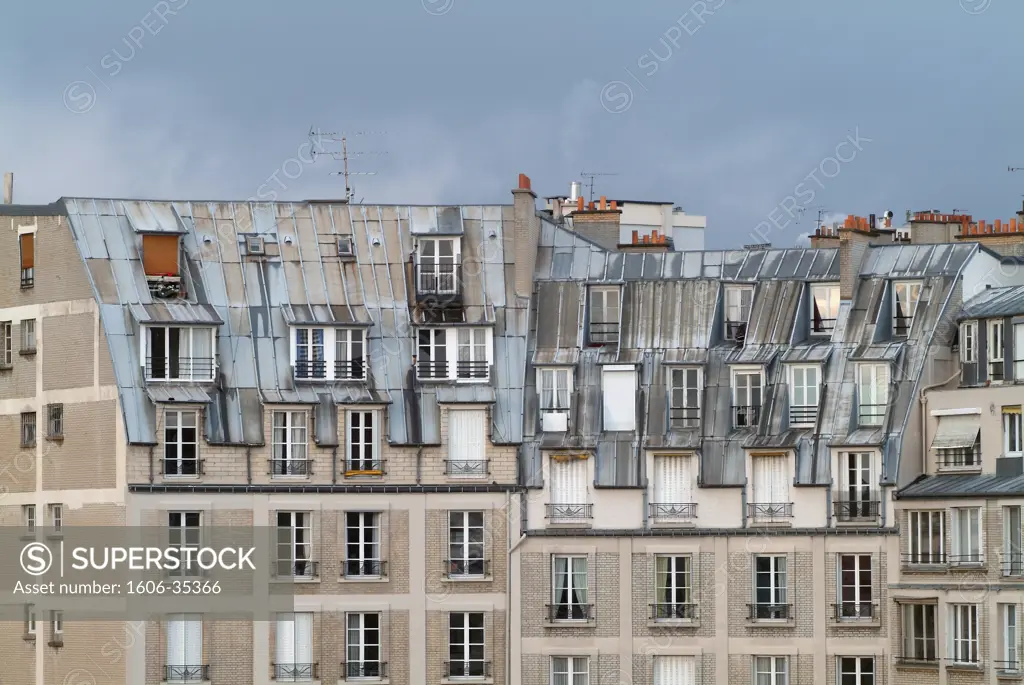 France, Paris, 16th arr., rue de Ranelagh, building's façades and roofs