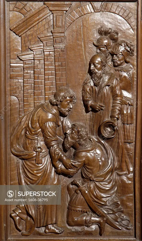 Naves, inside St Pierre es Liens church, sculpted walnut monumental altar piece
