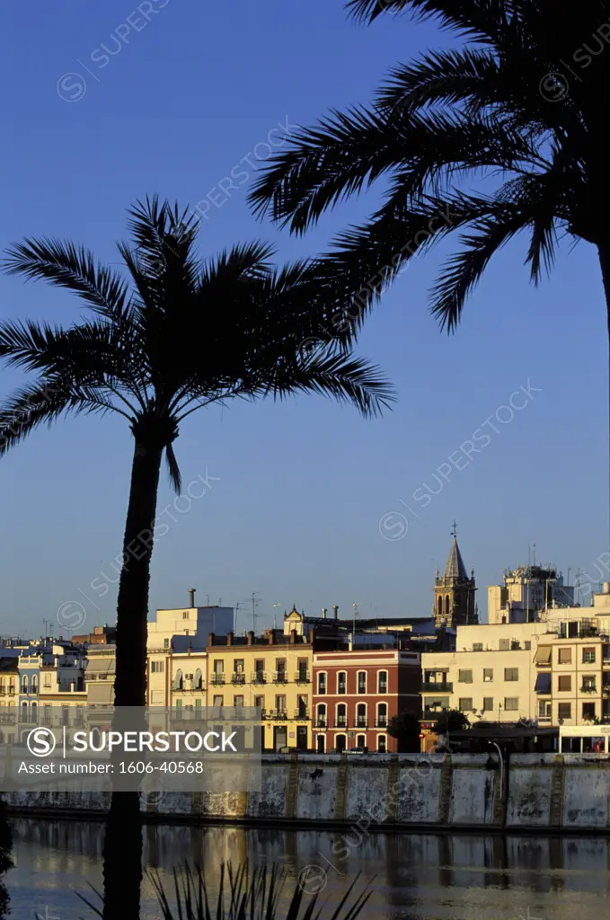 Spain, Andalusia, Sevilla, district of Triana by the Guadalquivir river