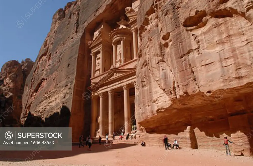 Jordan, Petra, façade of the Khazneh (the Treasury)