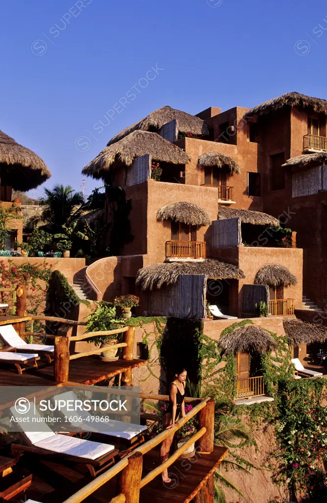 Mexico, Guerrero state, Zihuatanejo village, the Casa Que Canta (charming hotel perched on a cliff)
