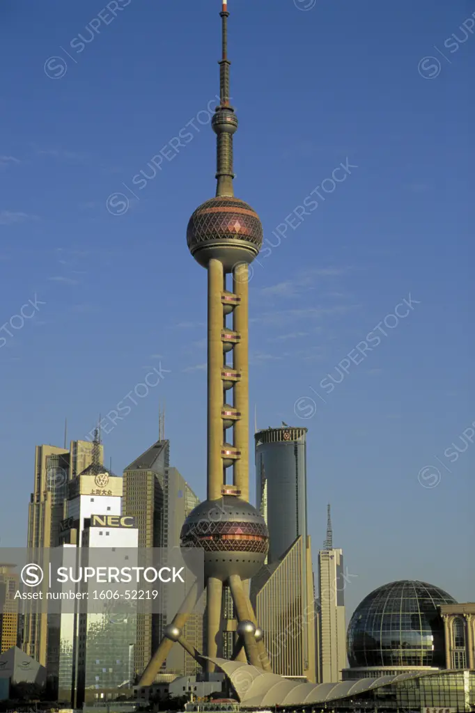 China, Shanghai, Pudong business district skyline, Oriental Pearl Tower