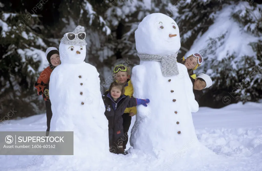 Children with snowmen
