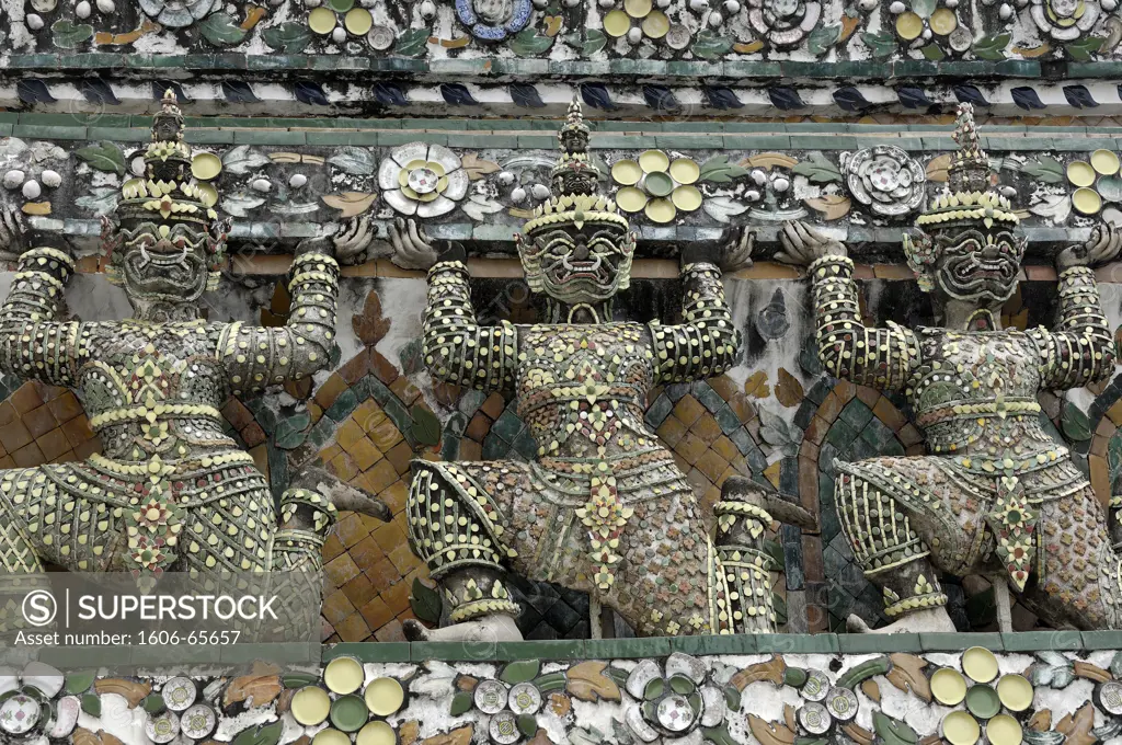 Thailand, Bangkok, Wat Arun temple, demons