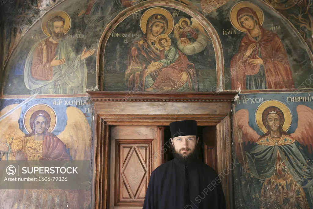Grèce, Mont Athos, Serbian monk at Koutloumoussiou monastery on Mount Athos