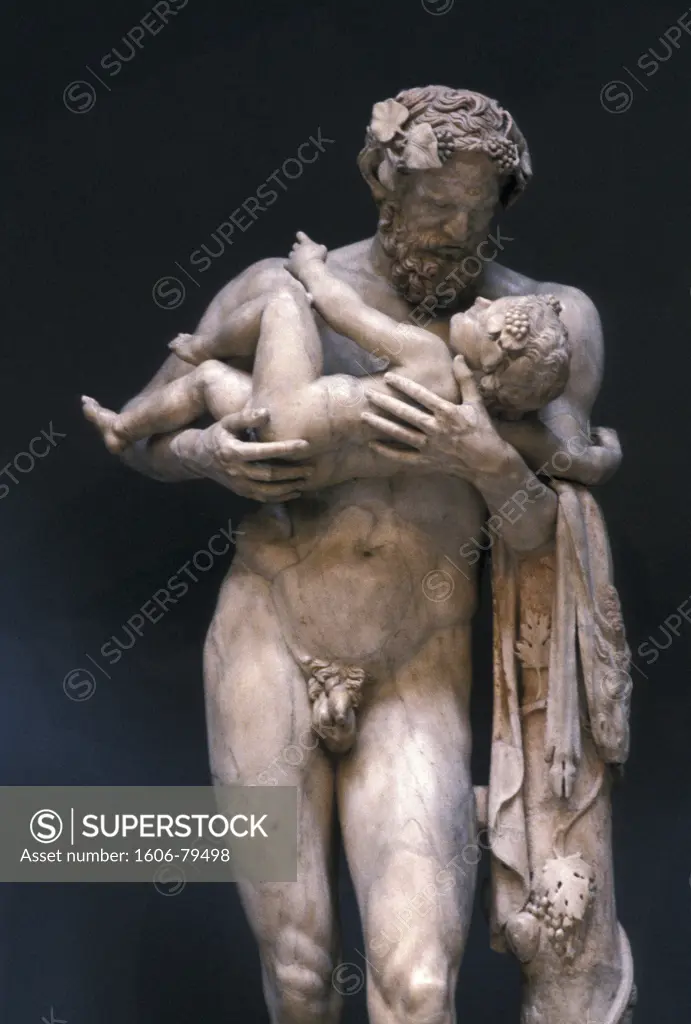 Italie, Latium, Rome, Statue depicting Silenus with Dyonisos in the Vatican museum