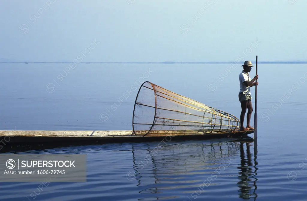 Myanmar, Shan state, Inle Lake fisherman