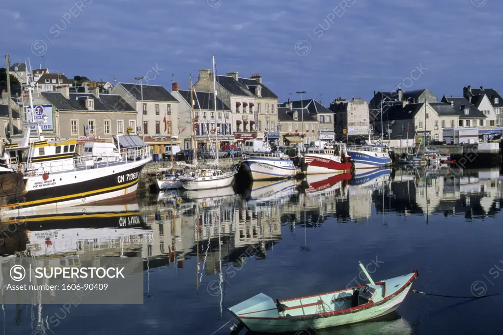 France, Normandie, Basse Normandie, Calvados, Port en Bessin harbour