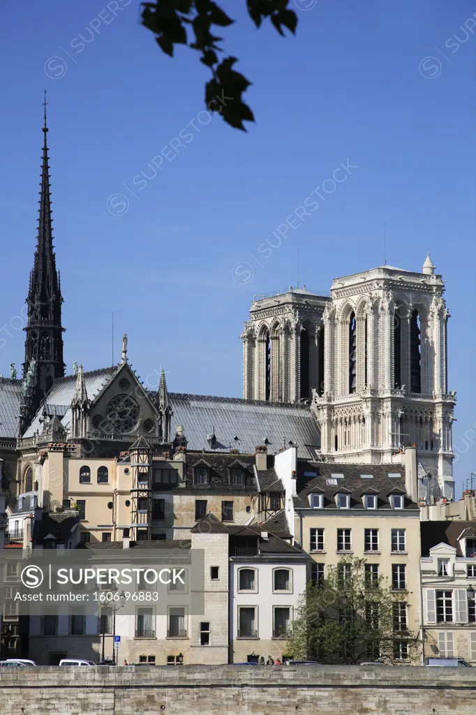 France, Paris, Ile de la Cit, Notre Dame Cathedral