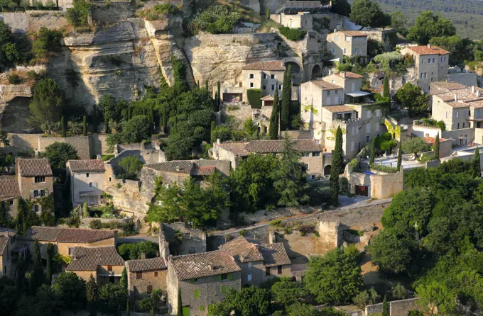 France, Provence Alpes Cote d'Azur, department of Vaucluse (84), Gordes (Most beautiful villages of France)