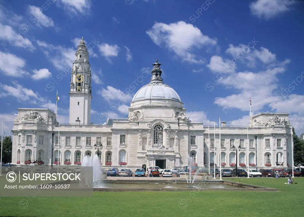 City Hall, Cardiff, Wales