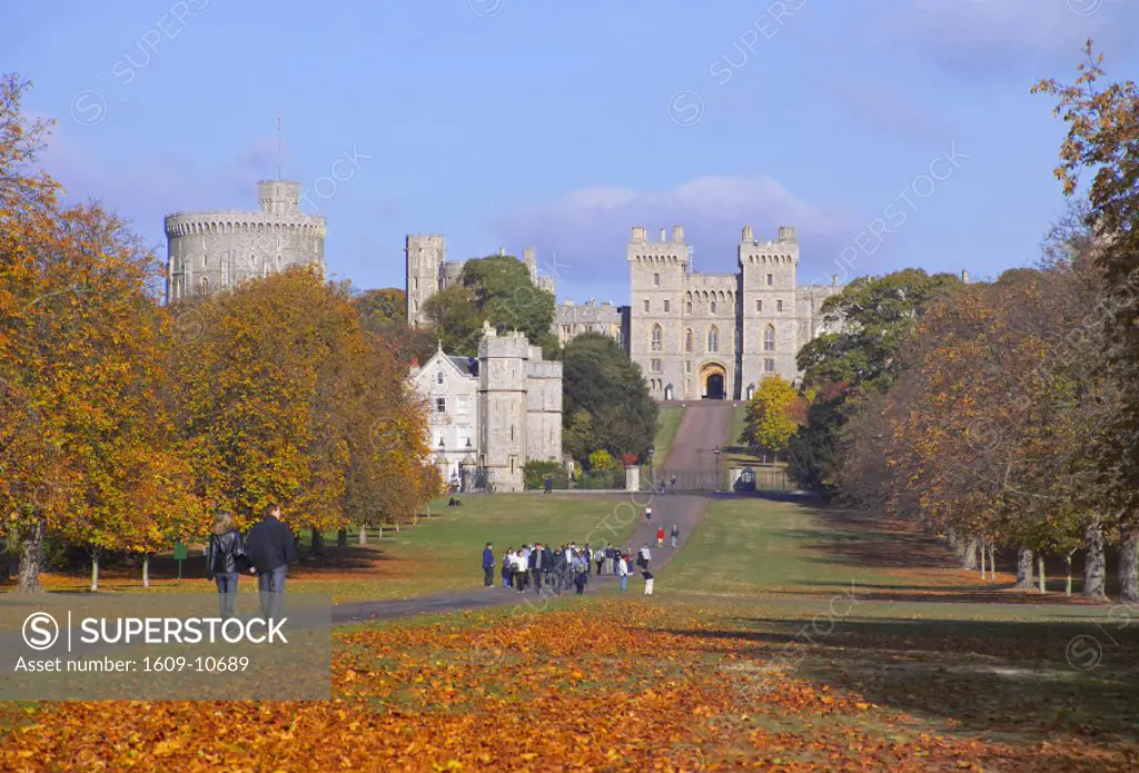 UK Berkshire Windsor Castle The Long Walk
