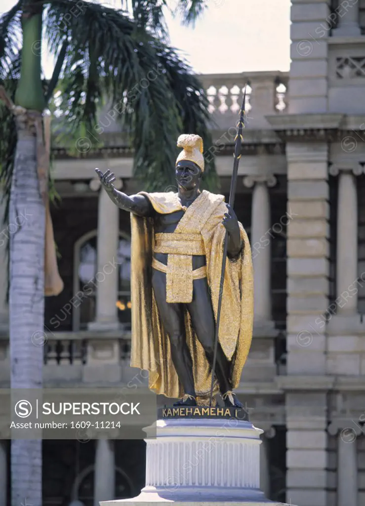 Statue of King Kamehameha 1, Honolulu, Hawaii, USA
