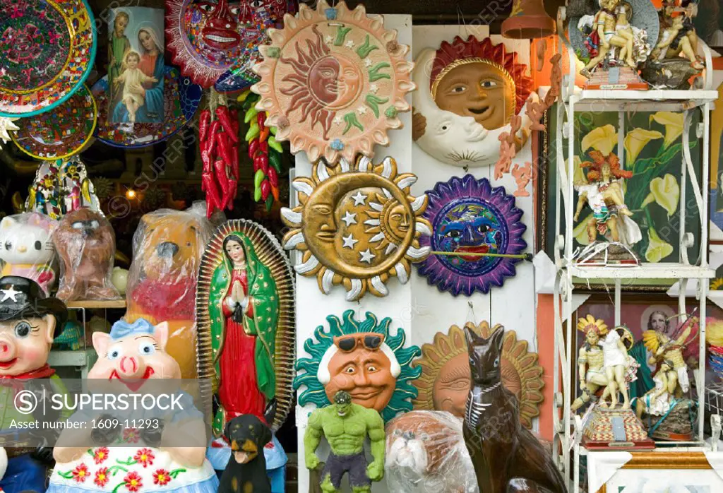 Olvera Street Market, El Pueblo de Los Angeles, Los Angeles, California, USA