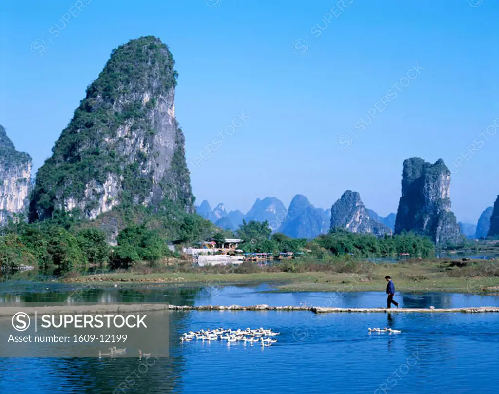 Typical Scenery / Limestone Mountains & River, Guilin / Yangshou, Guangxi Province, China